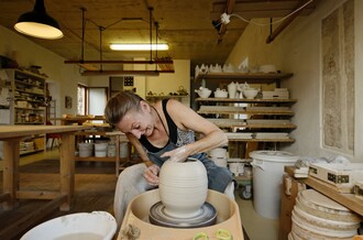 Ceramic workshop Eva Mayer_Tone_Eastern Styria | © Tourismusverband Oststeiermark