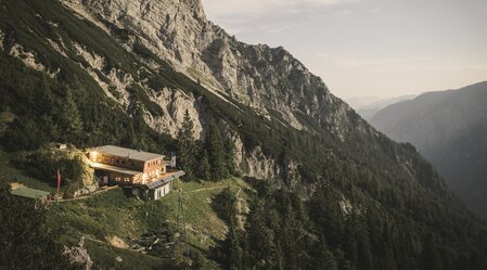 Buchsteinhaus im Gesäuse auf 1.571 m | © TV Gesäuse | Stefan Leitner
