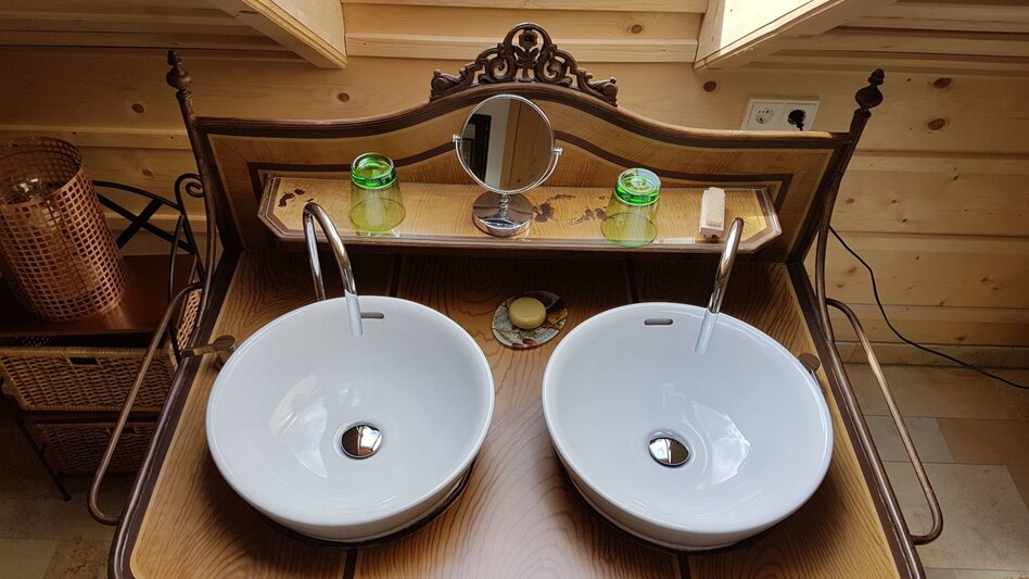 Restaurierung Waschtisch