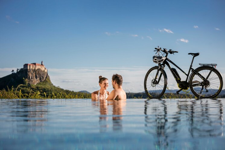 Genussradeln & Kultur entdecken | © Thermen- & Vulkanland | Harald Eisenberger | © Thermen- & Vulkanland Steiermark | Harald Eisenberger