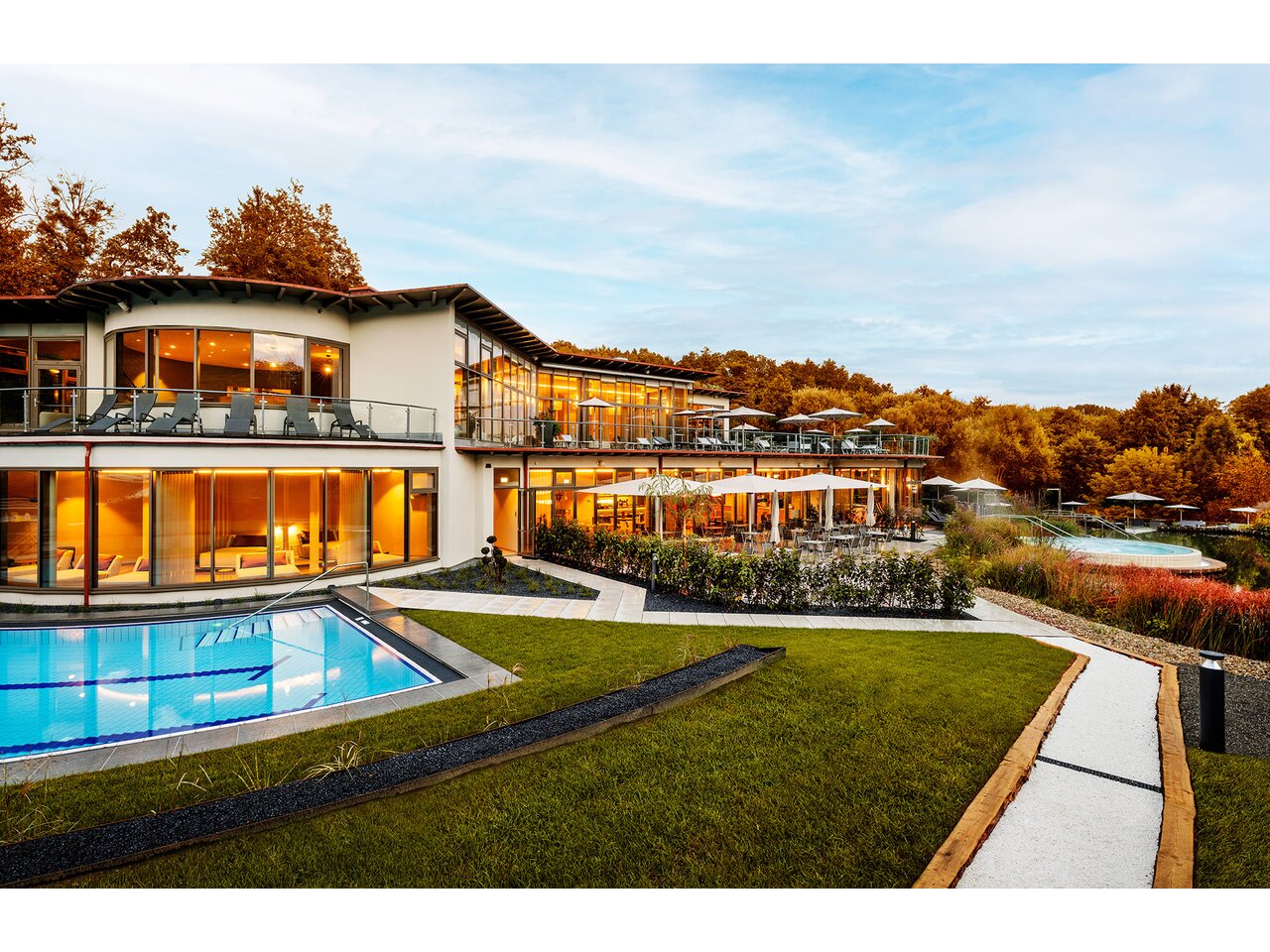 Außenansicht Heiltherme Bad Waltersdorf