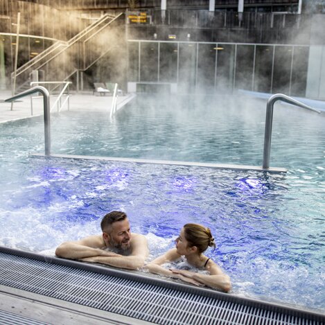 Winterwellness in der Therme der Ruhe Bad Gleichenberg | © STG | Tom Lamm