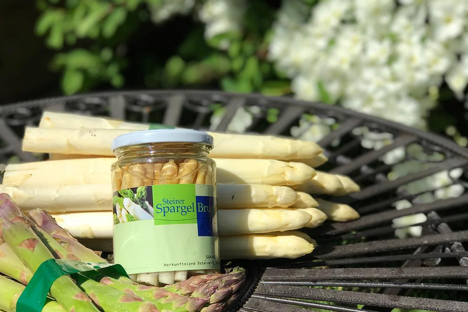 Eingelegter Spargel aus der Steiermark | © Steirerspargel | Hofladen Brugner Bad Blumau 
