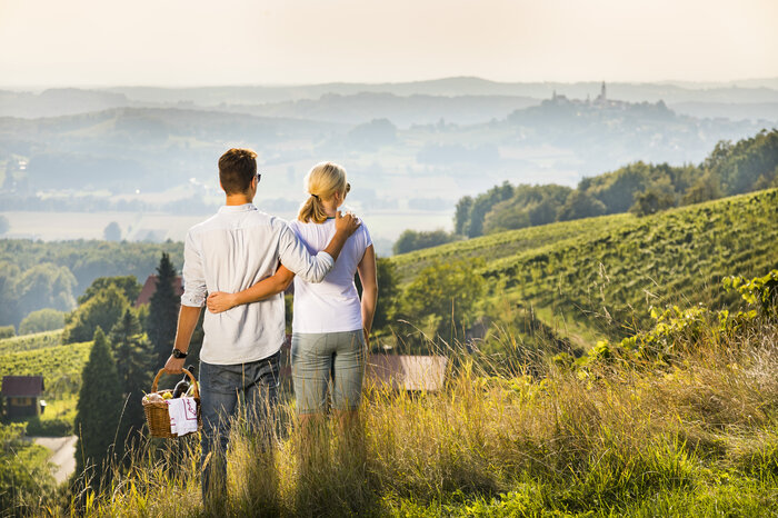 A picnic with a view | © Thermen- & Vulkanland | Werner Krug | Werner Krug