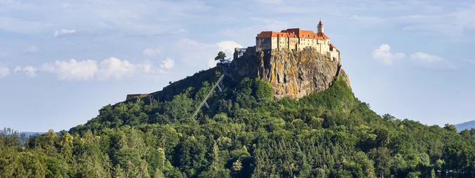 Die Riegersburg bei "9 Plätze - 9 Schätze" | © ORF | Regine Schoettl