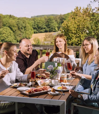 Ham tasting at Vulcano Schinken in Auersbach | © BERNHARD BERGMANN | Bernhard Bergmann