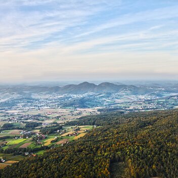 Aussicht auf die Bad Gleichenberger Kogel | © Thermen- & Vulkanland | Werner Resch
