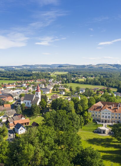 View of Halbenrain Castle | Robert Sommerauer | © Tourismusverband Thermen- & Vulkanland | pixelmaker.at