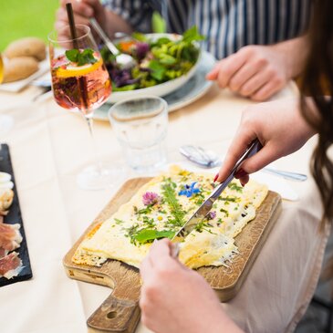 Mittagessen mit Getränken im Kellerstüberl Bad Gleichenberg