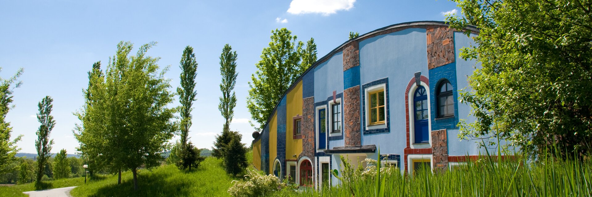 Augenschlitzhäuser | © Thermen Rogner Bad Blumau, Hundertwasser Architekturprojekt | © Thermen Rogner Bad Blumau, Hundertwasser Architekturprojekt