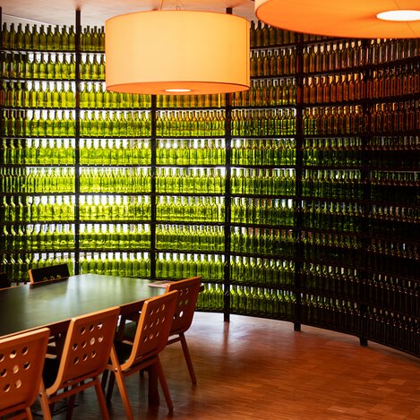 Weinverkostung am Weingut Neumeister | © Thermen- & Vulkanland | Carletto Photography