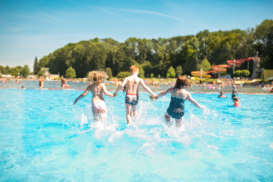 Freibad Fürstenfeld | © Thermen- & Vulkanland | Jean Van Luelik PHOTOGRAPHER