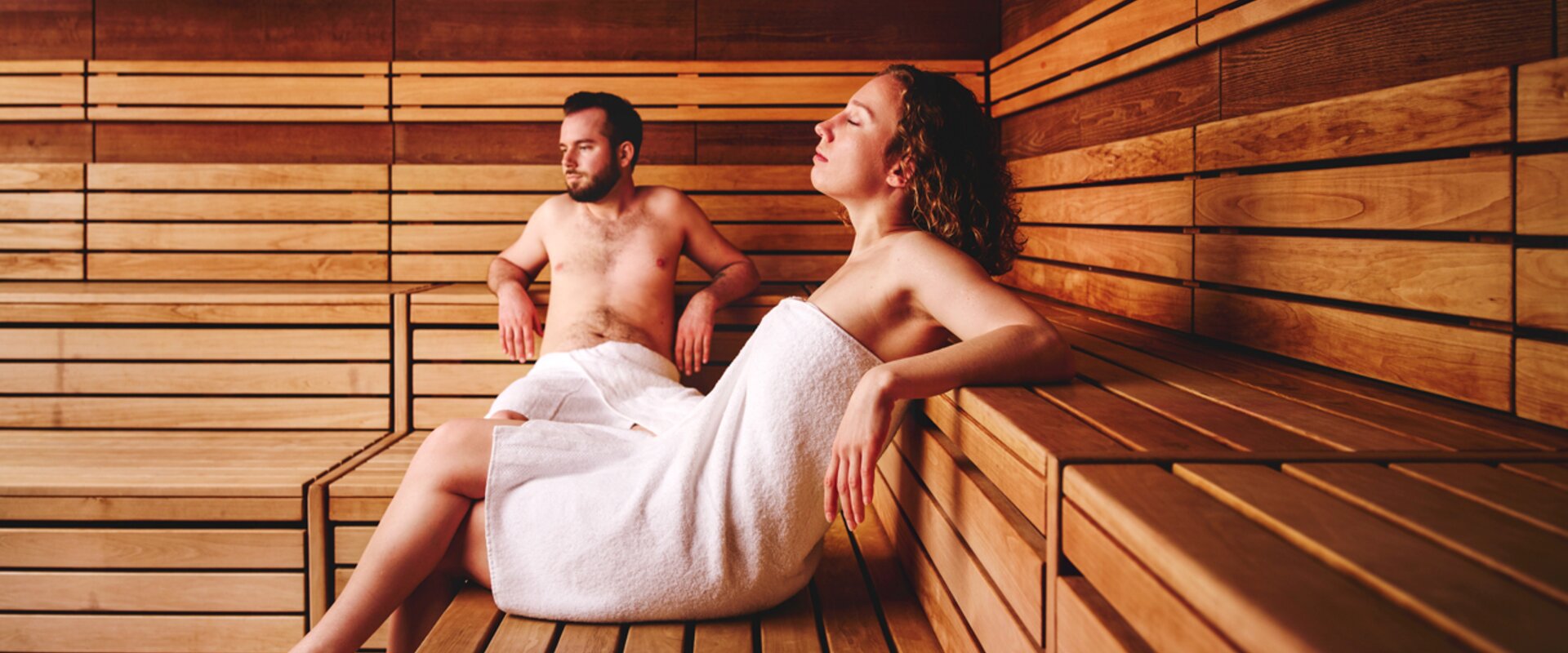 Entspannung im Saunadorf der Parktherme Bad Radkersburg | © Thermen- & Vulkanland | Michael Königshofer