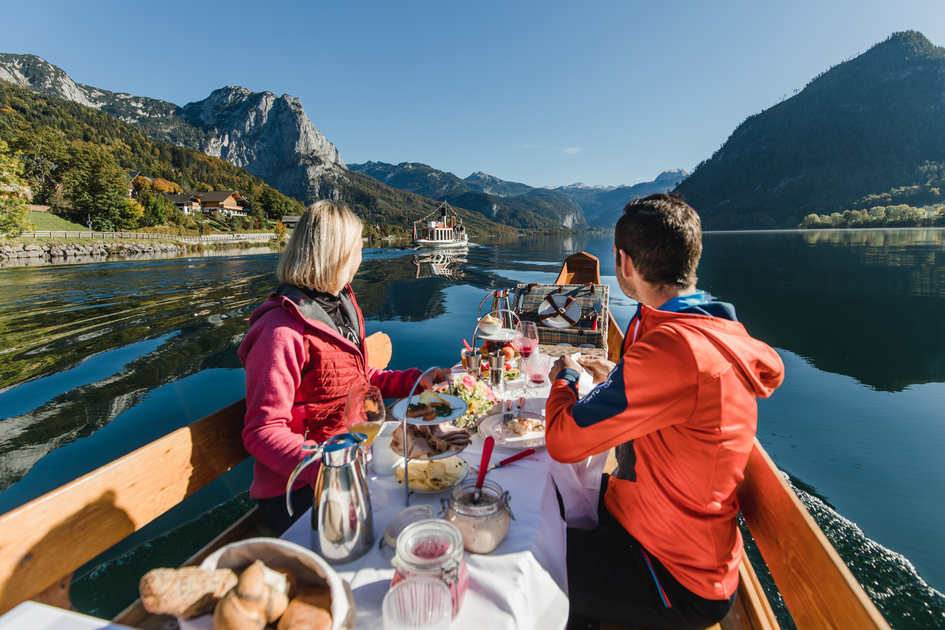 Salzkammergut BergeSeen E-Trail | © Salzkammergut - Katrin Kerschbaumer | Mit Unterstützung von Bund und Europäischer Union.