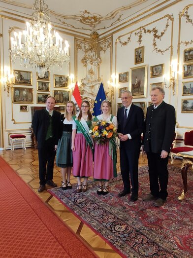 Blumengrüße Oststeiermark Bundespräsident Alexander Van der Bellen | © 
Oststeiermark Tourismus