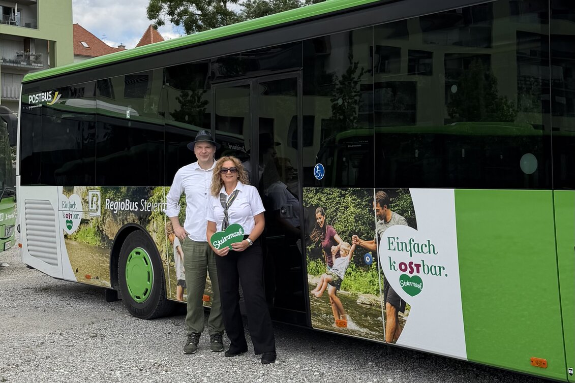 RegioBus im Oststeiermark Design | © Oststeiermark Tourismus
