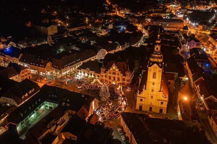 Aerial view Hartberg in advent | ©  Oststeiermark Tourismus | Rene Strasser