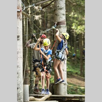Klettern im Familienausflugsziel "Almerlebnispark Teichalm" | Rene Strasser | © Oststeiermark Tourismus, Rene Strasser