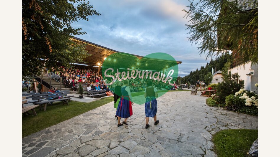 Huab'n Theater auf der Brandlucken im Naturpark Almenland | ©  Oststeiermark Tourismus | H. Eisenberger