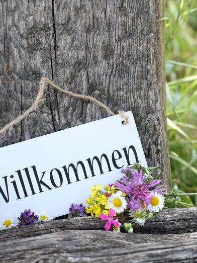 Sich Willkommen fühlen bei den Gastgebern in der Oststeiermark | © TV Oststeiermark | fotolia/Barbara-Maria Damrau