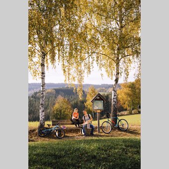 Pause beim Radfahren mit der Familie im Joglland | Bernhard Bergmann | © Oststeiermark Tourismus, Bernhard Bergmann