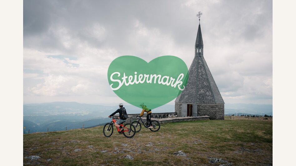 Fahrt auf den Hochwechsel über die Steirischen Wexl Trails | © Wexl Trails | Roastmedia