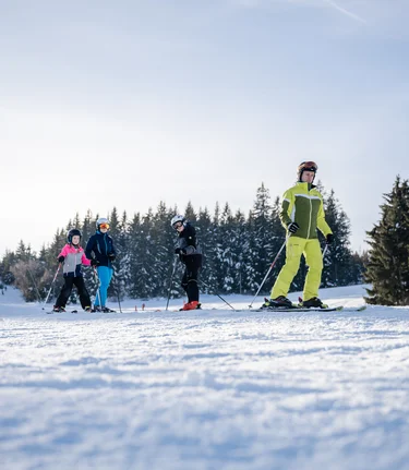 Skifahren mit der ganzen Familie in der Oststeiermark | ©  Oststeiermark Tourismus | Klaus Ranger