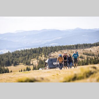 Roseggerhaus in der Joglland-Waldheimat in der Oststeiermark | © 
Oststeiermark Tourismus | Wiener Alpen, Martin Fülöp