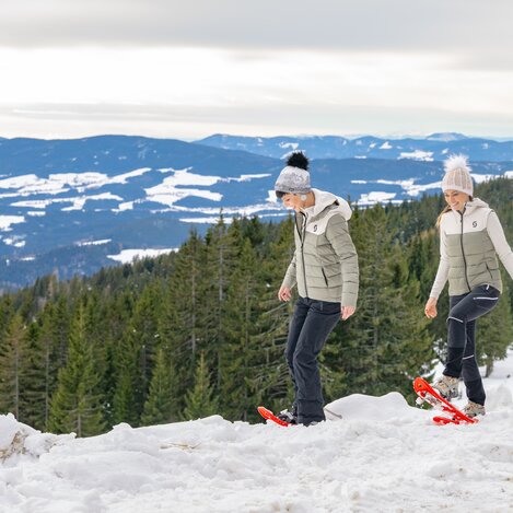 Schneeschuhwandern am Hochwechsel in der Oststeiermark | © Oststeiermark Tourismus | Rene Strasser