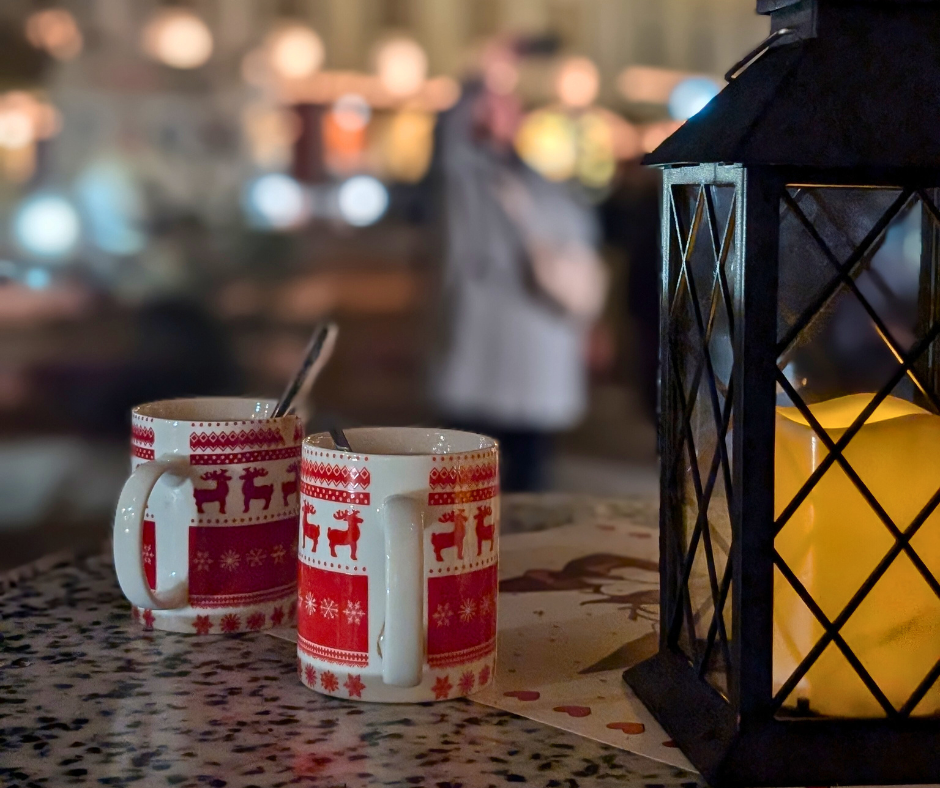 Glühwein und Punsch beim Hartberger Weihnachtszauber