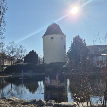 Schwimmende Bilder am Rochusteich in Hartberg | © 
Oststeiermark Tourismus | Carmen Miletich