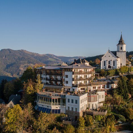 Hausansicht Hotel Der WILDe EDER im Naturpark Almenland | © Der WILDe EDER |  Karl Schrotter