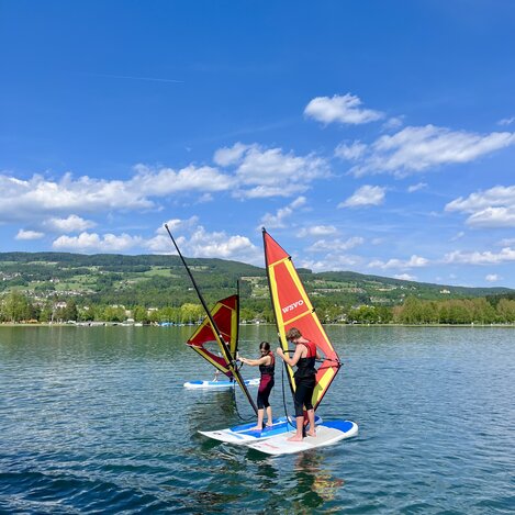 Windsurfen beim Summer-Opening am Stubenbergsee | ©  Oststeiermark Tourismus | Chiara Gölles