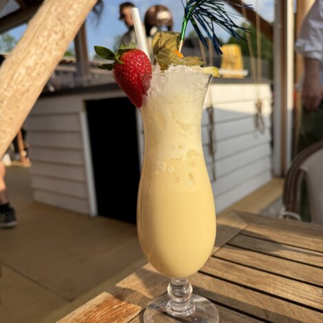 Cocktails beim Summer-Opening am Stubenbergsee | ©  Oststeiermark Tourismus | Chiara Gölles