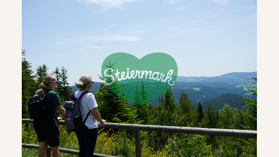 Aussicht von der Arzberghütte in der Oststeiermark | © Oststeiermark Tourismus | Jasmin Perhofer