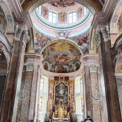 Eingangsportal der Pfarrkirche Pöllau | © 
Oststeiermark Tourismus | Claudia Heschl