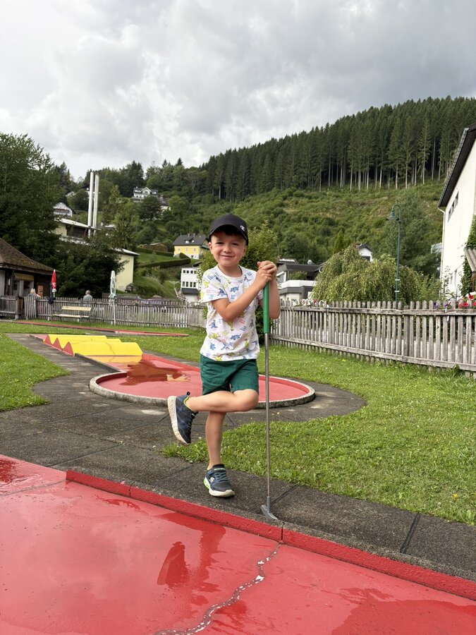Minigolf-Meister in Ratten