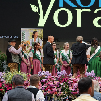 Krönung der neuen Hoheiten  | © 
Oststeiermark Tourismus | Jasmin Perhofer