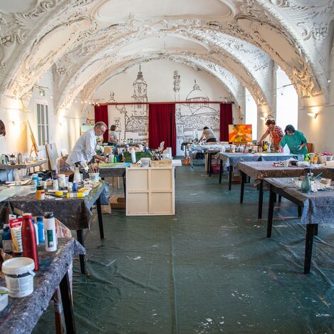 Acrylmalerei bei Styrian Summer Art | © Oststeiermark Tourimus | Viktoria Tanton