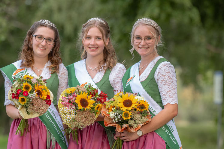 Flower queens of the Styrian Flower Road | ©  Oststeiermark Tourismus | Rene Strasser