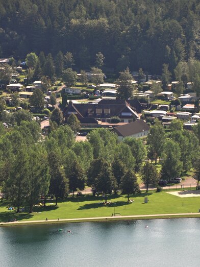 Ausblick auf den Campingplatz am Stubenbergsee | © Camping Steinmann