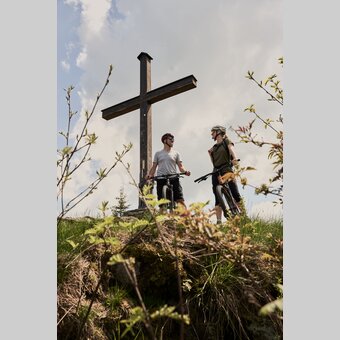 Radfahren zum Gipfelkreuz auf den Masenberg | ©  Oststeiermark Tourismus | Lang-Bichl - RKP
