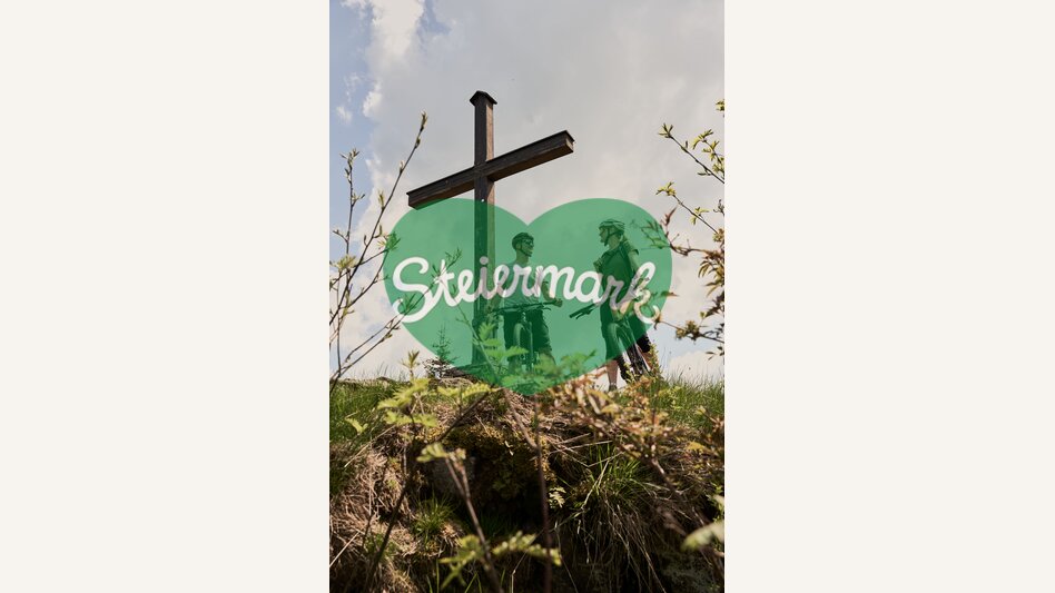 Radfahren zum Gipfelkreuz auf den Masenberg | ©  Oststeiermark Tourismus | Lang-Bichl - RKP