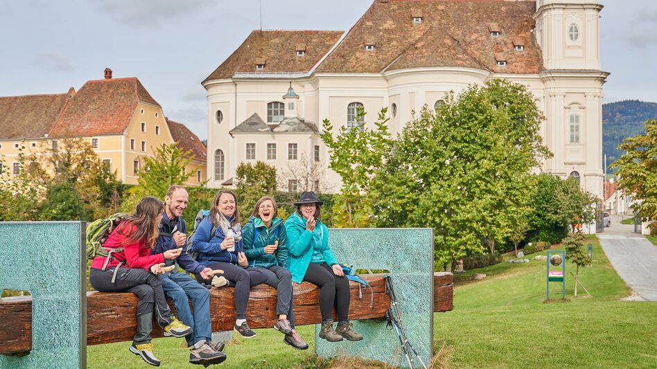 Wandern in Weiz bei der Basilika am Weizberg