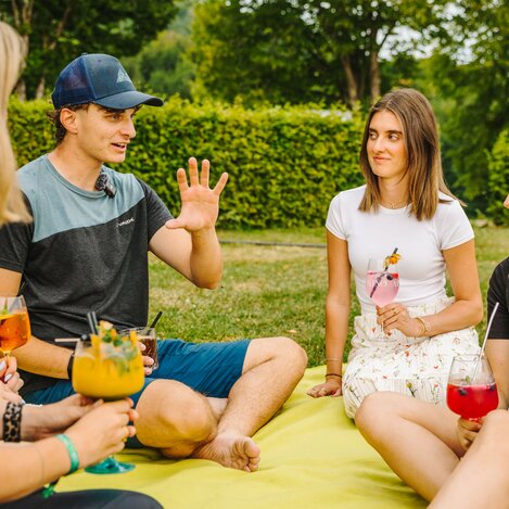 gemeinsam Zeit verbringen am Stubenbergsee | ©  Oststeiermark Tourismus | Noah Ulrich