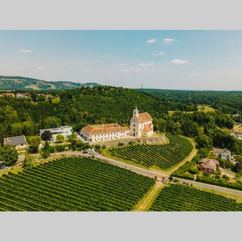 St. Johann bei Herberstein von oben in der Oststeiermark | ©  Oststeiermark Tourismus | Noah Ulrich