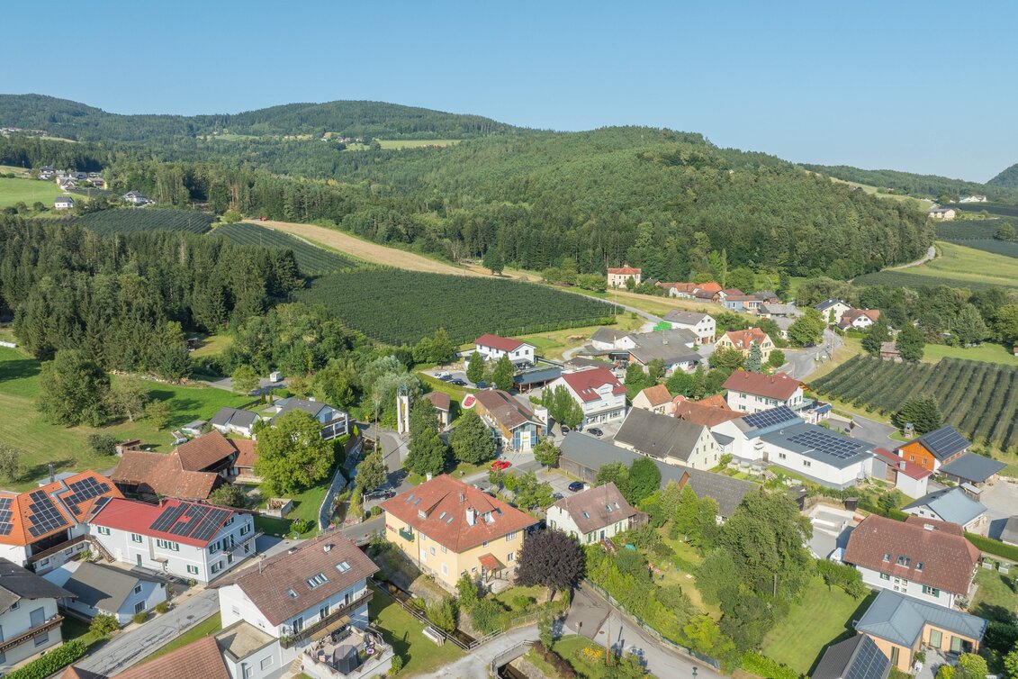 Luftaufnahme Floing im ApfelLand