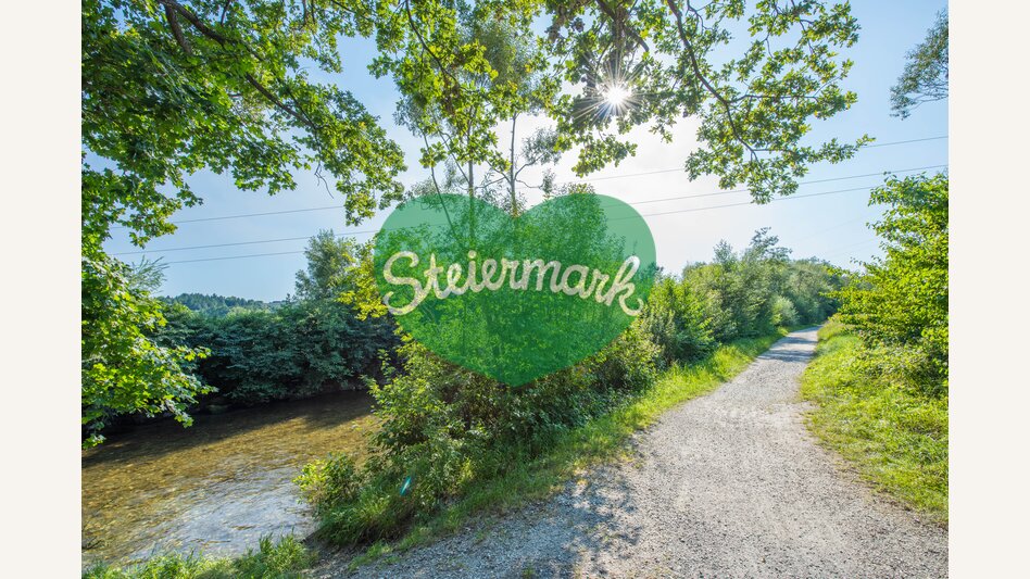 Radweg R8 im ApfelLand | ©  Oststeiermark Tourismus | Helmut Schweighofer