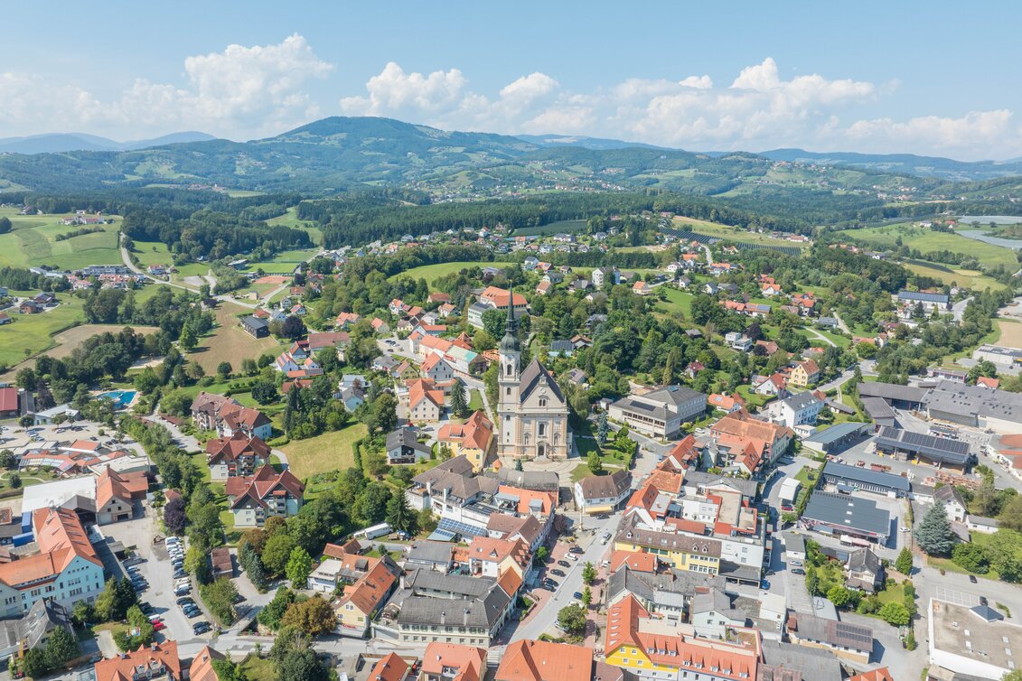 Luftaufnahme Pischelsdorf im ApfelLand | ©  Oststeiermark Tourismus | Helmut Schweighofer