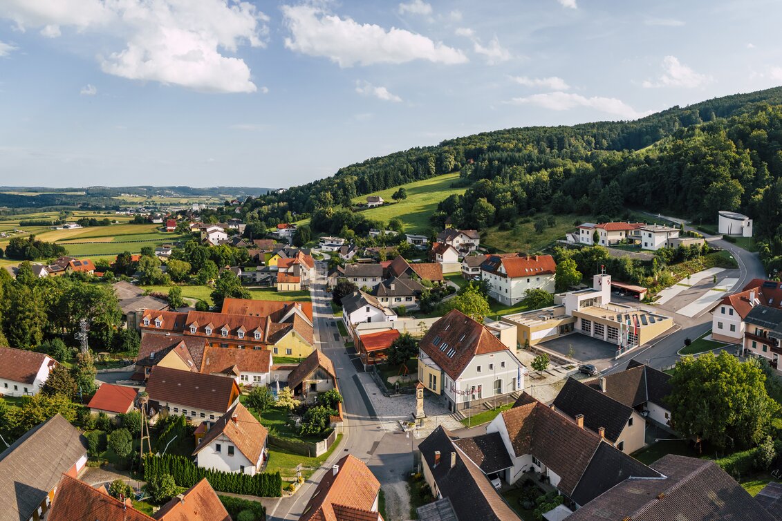 Luftaufnahme von Greinbach in der Oststeiermark